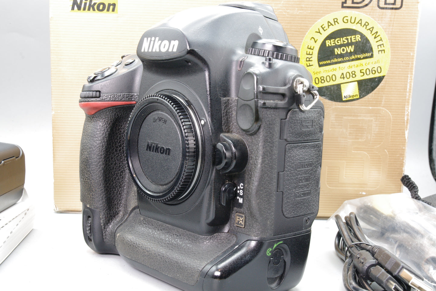 Nikon D3 12.1MP FX DSLR Camera & Charger Boxed  Excellent Pro Kit