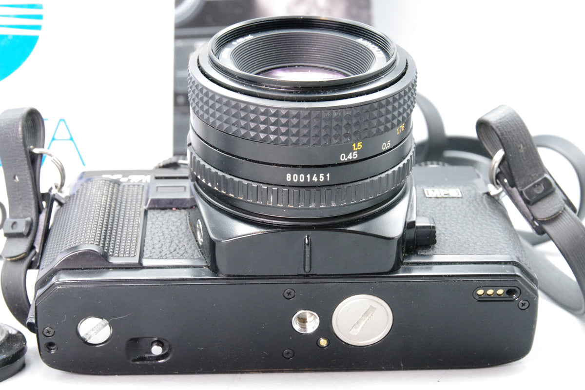Minolta X‑700 35mm SLR with 50mm f/1.7 Lens – Tested – New Batteries – Boxed