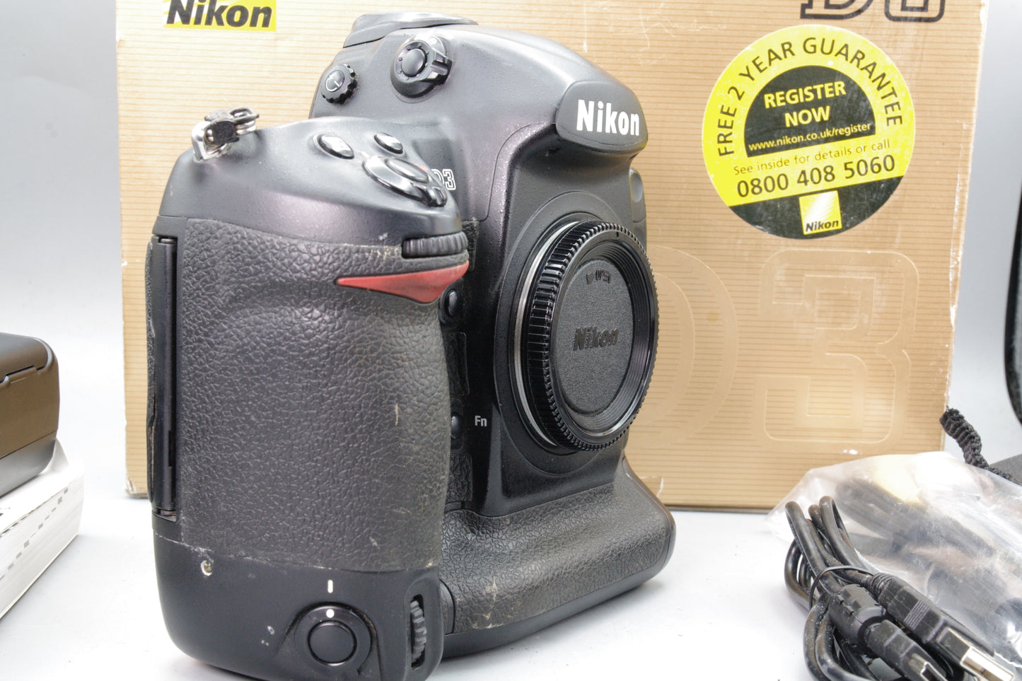 Nikon D3 12.1MP FX DSLR Camera & Charger Boxed  Excellent Pro Kit
