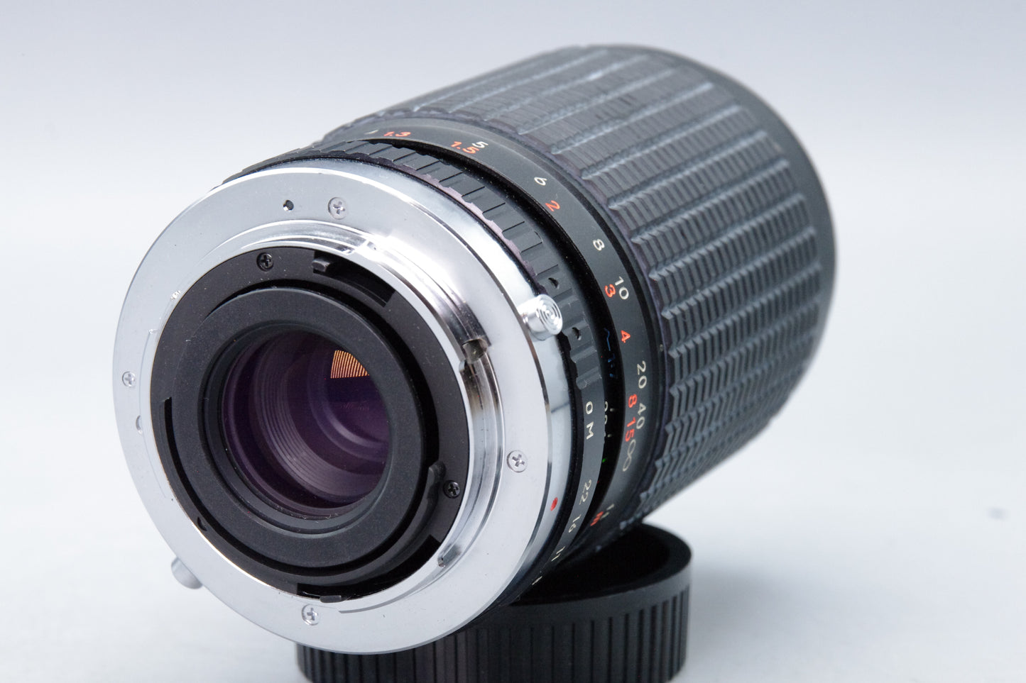 Sunagor 80–200mm f/4.5–5.5 Macro Zoom Lens – Olympus OM Mount – Excellent