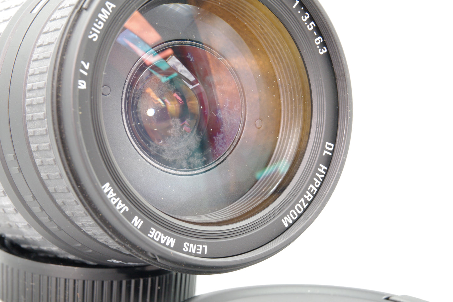 Sigma  28-300mm F/3.5-6.3 DL Hyperzoom Lens - Nikon F Mount - Excellent