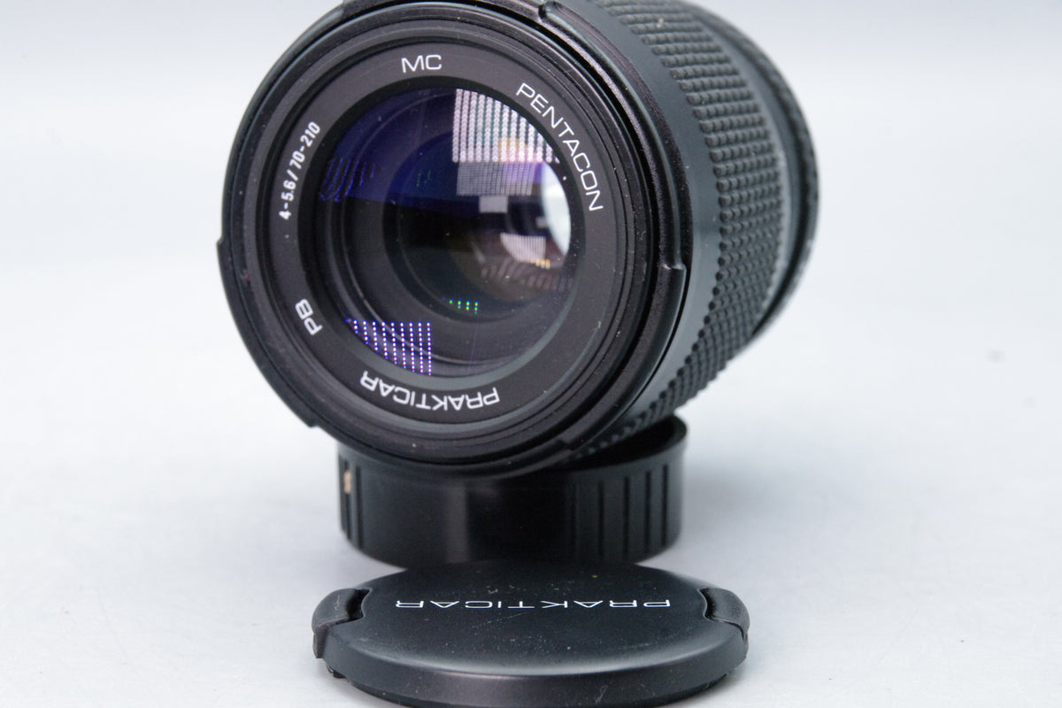 Pentacon Prakticar 70–210mm f/4–5.6 MC Lens – Praktica PB Mount – Excellent