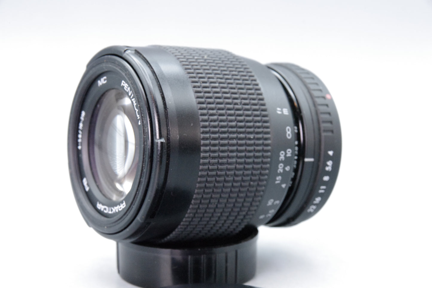 Pentacon Prakticar 70–210mm f/4–5.6 MC Lens – Praktica PB Mount – Excellent