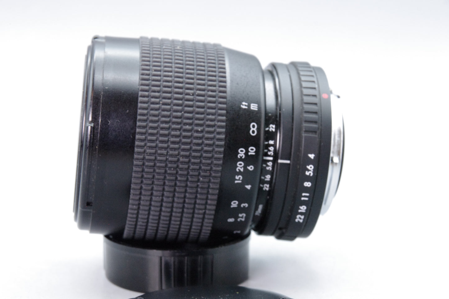 Pentacon Prakticar 70–210mm f/4–5.6 MC Lens – Praktica PB Mount – Excellent