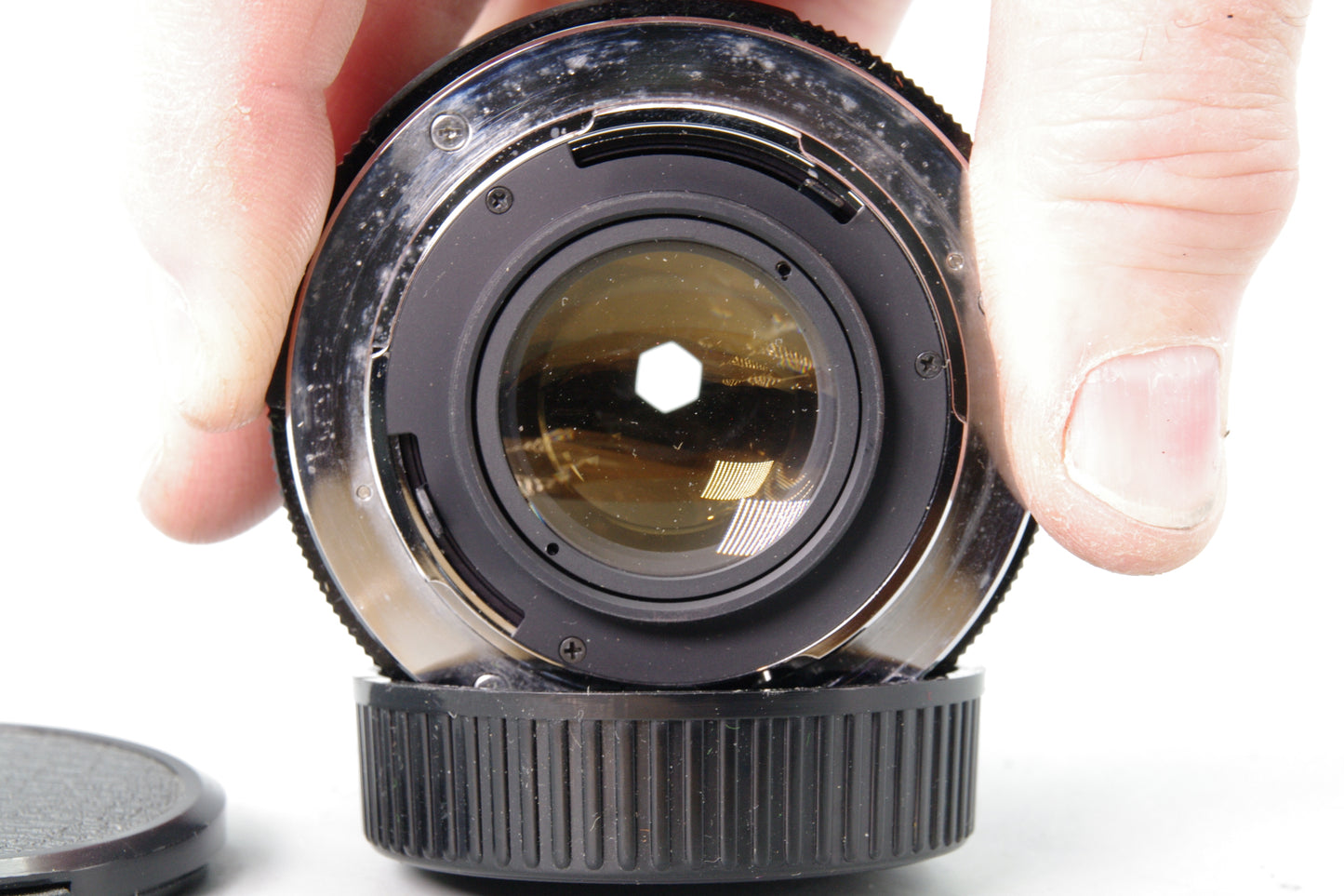 Vivitar 28mm f/2.0 Close Focus Wide Angle Lens – OM Mount – Very Good Haze