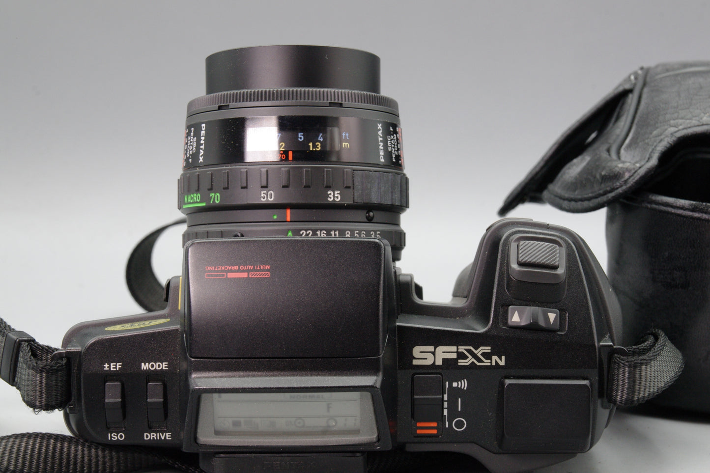 Pentax SFXn 35mm SLR with 35‑70mm Power Zoom Lens & Case – Tested – VGC