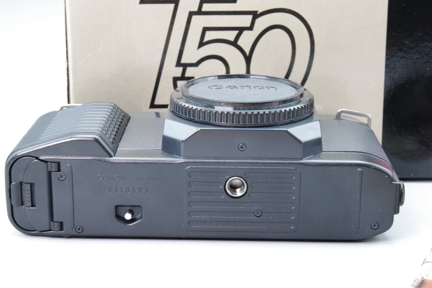 Canon T50 35mm SLR – Boxed with Strap & Instructions – Tested & Working – Excellent