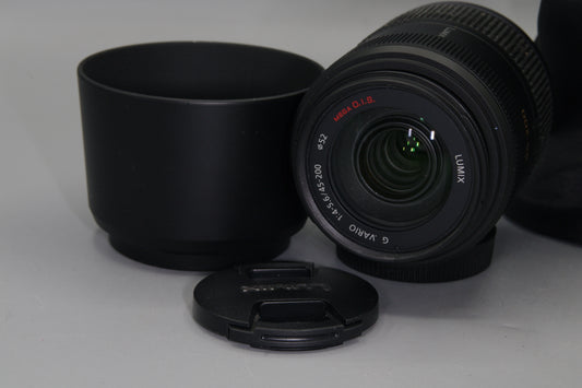 Lumix G Vario 45-200mm F/4.5-5.6 Mega O.I.S. Lens - Excellent