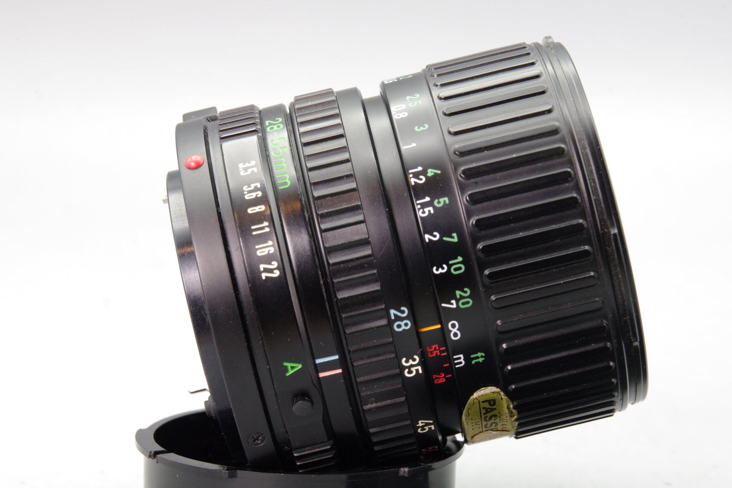 Canon FD 28–55mm f/3.5–4.5 Zoom Lens – FD Mount – Tested & Working – Excellent