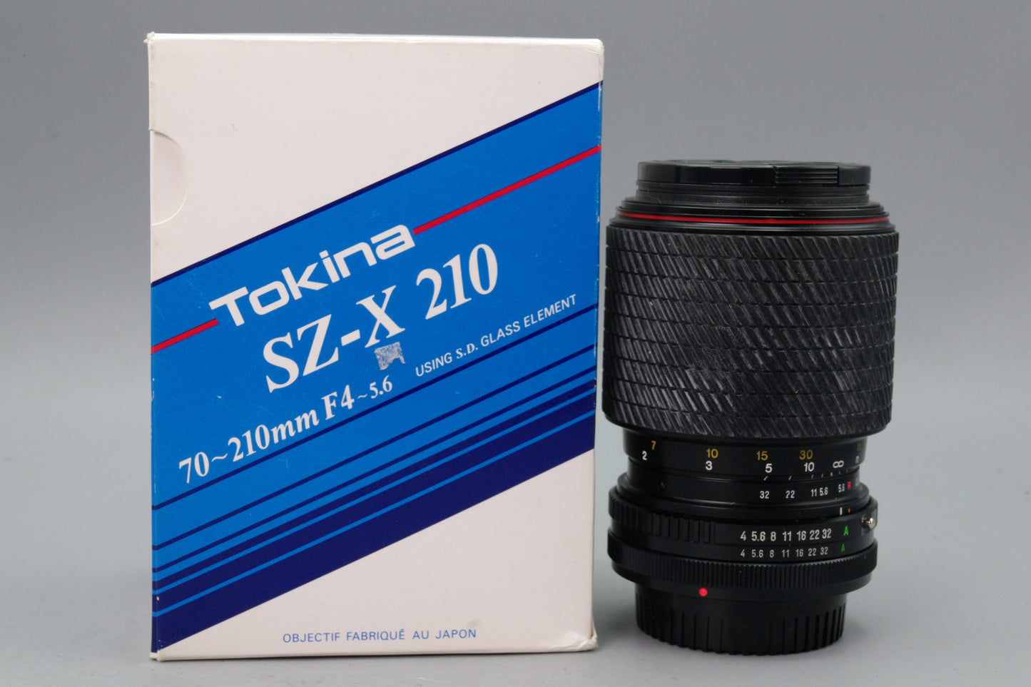 Tokina 70–210mm f/4–5.6 Telephoto Zoom Lens – Canon FD Mount – Excellent