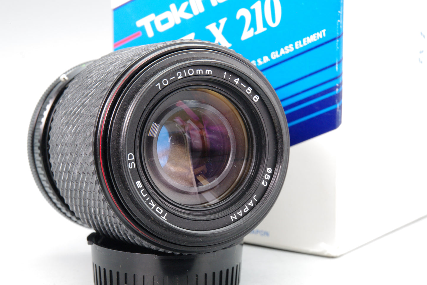 Tokina 70–210mm f/4–5.6 Telephoto Zoom Lens – Canon FD Mount – Excellent