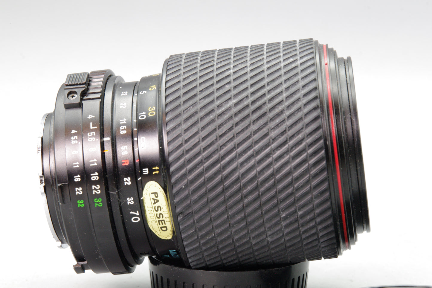 Tokina 70–210mm f/4–5.6 Telephoto Zoom Lens – Canon FD Mount – Excellent