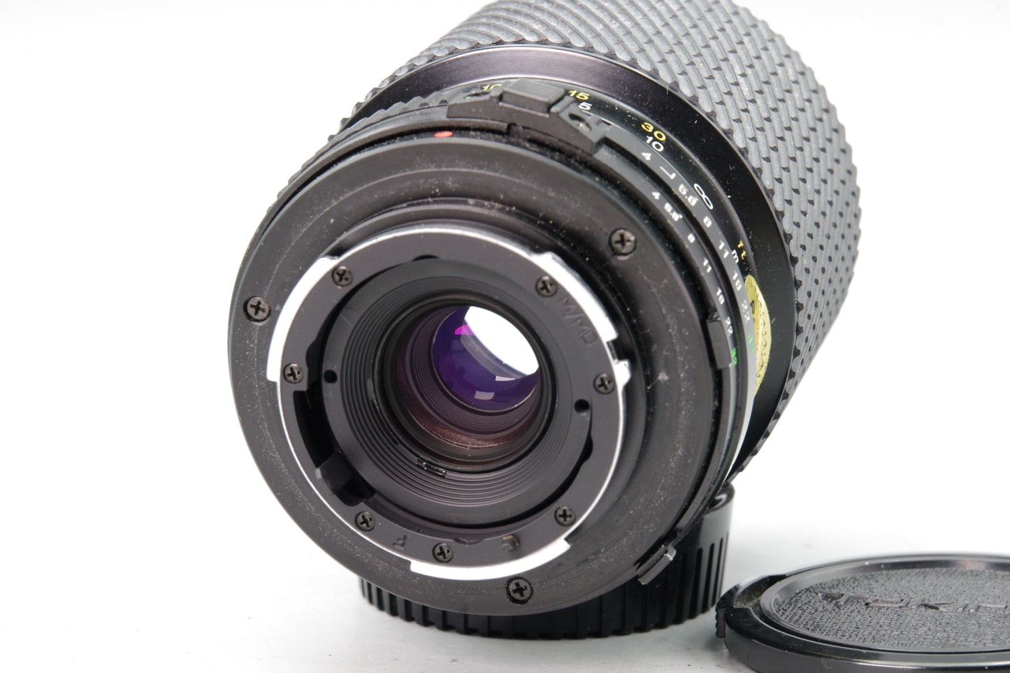 Tokina 70–210mm f/4–5.6 Telephoto Zoom Lens – Canon FD Mount – Excellent