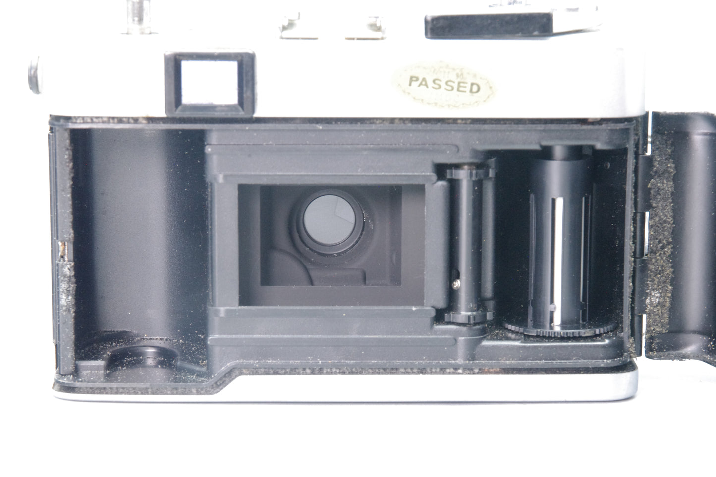 Minolta Hi‑Matic G 35mm Rangefinder – Meter Reacts