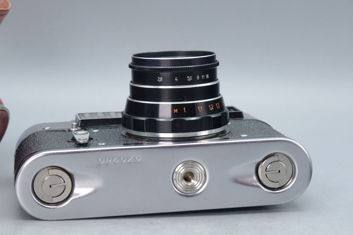 Soviet KMZ FED‑5 35mm Rangefinder with 55mm f/2.8 Lens & Case – Excellent