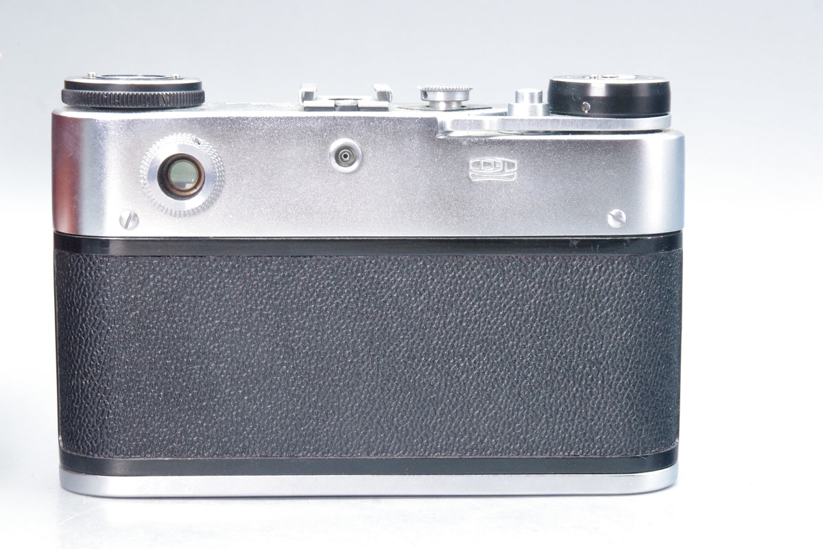 Soviet KMZ FED‑5 35mm Rangefinder with 55mm f/2.8 Lens & Case – Excellent