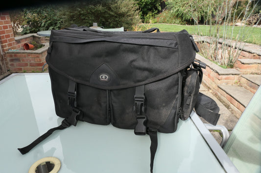 Tamrac 5613 Large Pro Camera Case – Used – Good Condition