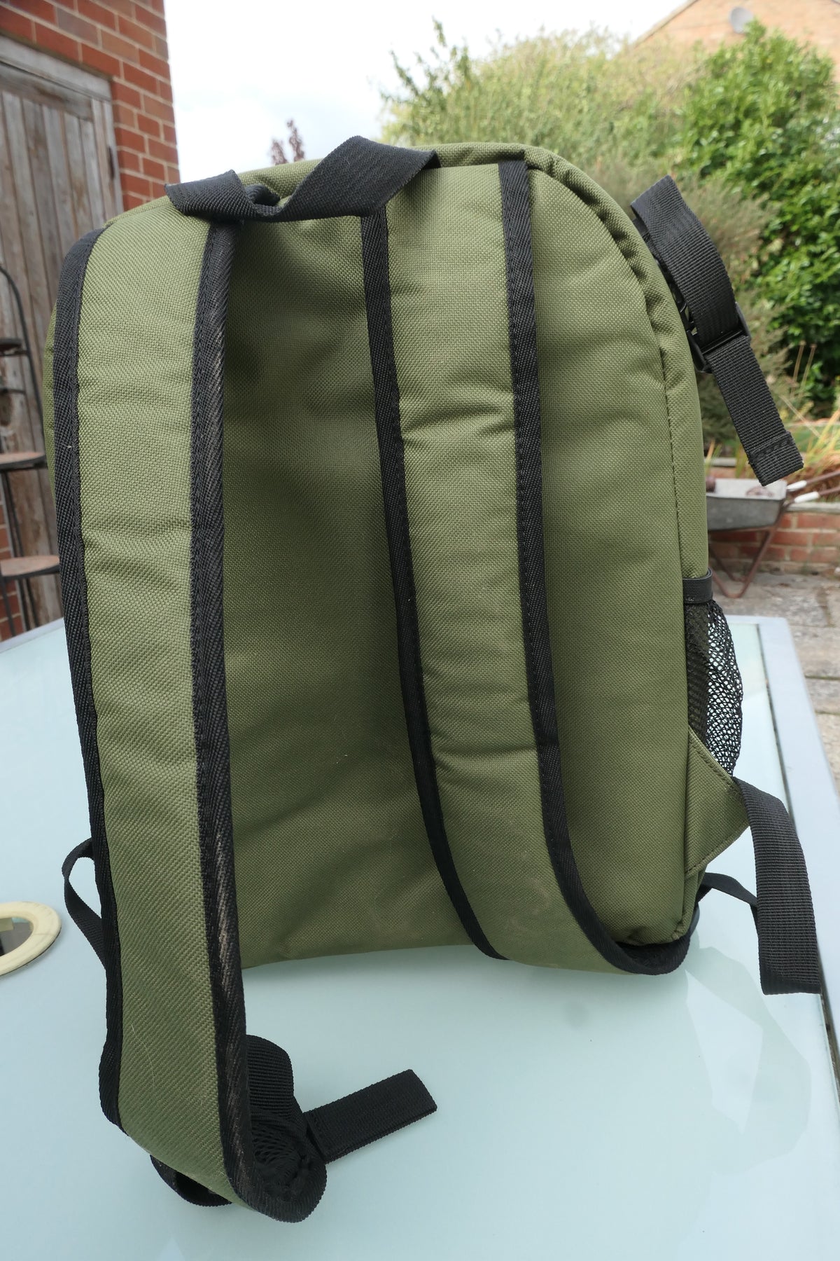 Cwatcun Green Compact Camera Backpack – Lightweight Photo Bag – Good Condition